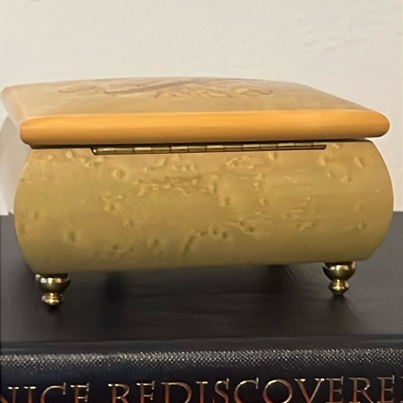 Swiss Musical Movement Gueissaz - Jaccard The Blue Danube and The Bat Music Box - Picture 8 of 11